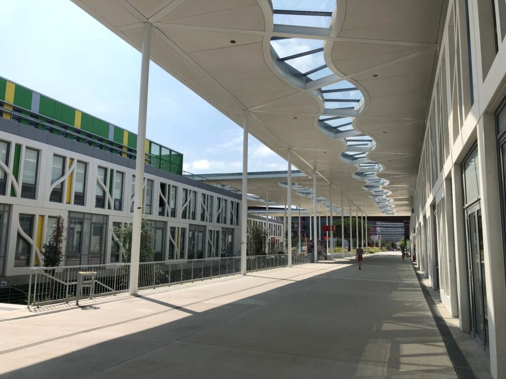 Recorrido cubierto en el campus de La Universidad de Mirail en Toulouse