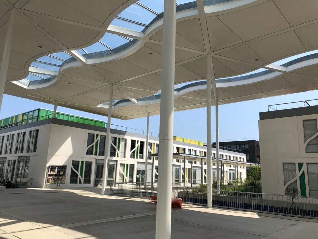 Recorrido cubierto en el campus de La Universidad de Mirail en Toulouse